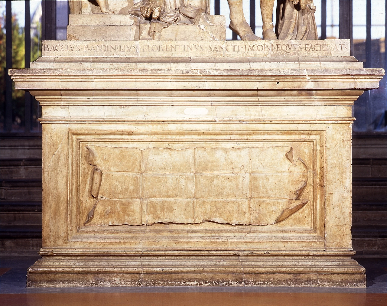 Basamento - Galleria degli Uffizi, Firenze